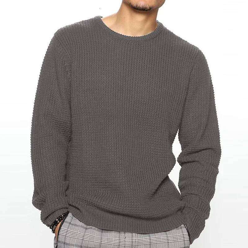 2025 New Men's Casual Round Neck Long Sleeve Knitted Sweater Solid Color Fashion Versatile Top
