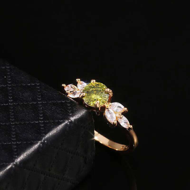 Huitan Delicate Women Wedding Ring Olive Green Round Zircon with Leave Shape Elegant Gold Color Girl Gift Rings Trendy Jewelry H260312