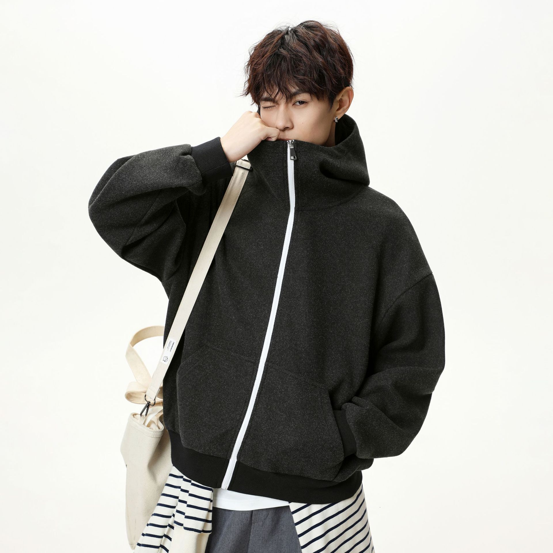 Designer Hoodie Heavyweight Textured Woolen Hooded Sweatshirt For Men Autumn Retro Color-block Zipper Couple Cardigan Jacket Coat