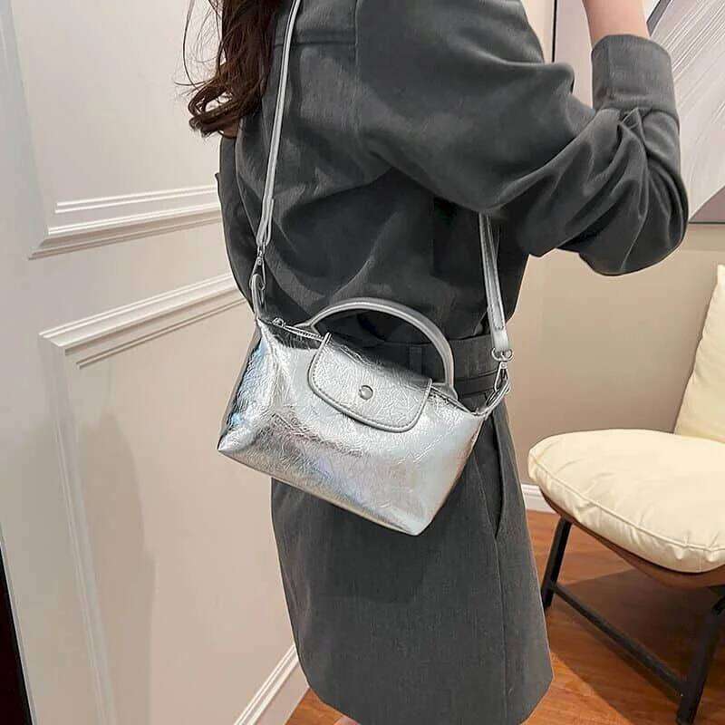 Shoulder For Women Solid High Grade Crossbody Bagss Korean Style New Niche Versatile Handbags Hobos Women S Luxury Bags XIU LAI SI