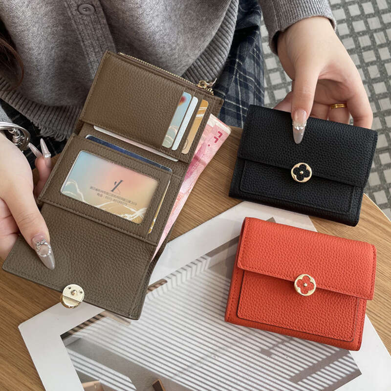 Luxury fashion wallet Genuine Leather Short For Women New Model Multi Card Slot Coin Purse With Plum Blossom Clasp Bank Card Wallet