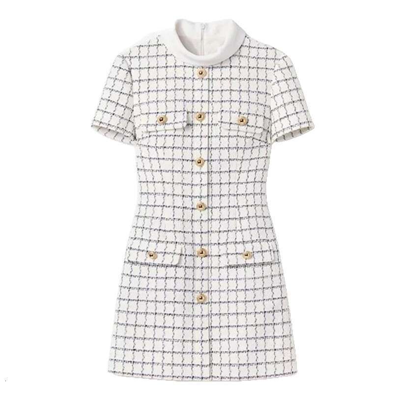 a22 2025 new designer fashion brand elegant plaid short skirt suitable for social celebrities to slim and fashionable