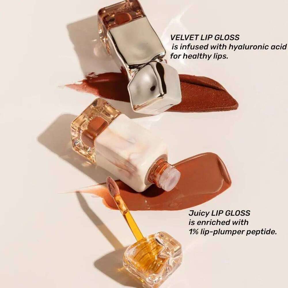 Mistine Gloss Thai Latte Juicy Hydrating Lipstick Lip Tint Non-Sticky Lightweight Feel. 1 Pack W260311