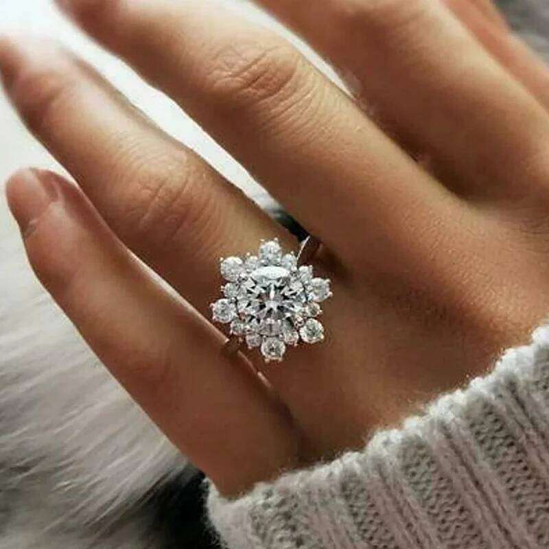 CAOSHI Dazzling Cubic Zirconia Finger Ring Lady Engagement Ceremony Jewelry Snowflake Shape Design Accessories for Wedding Party H260312
