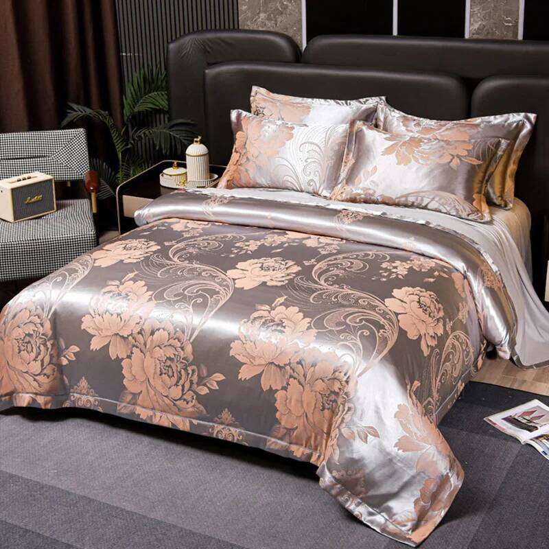 New 4Pcs European Satin Jacquard Bedding Four Season Universal Skin Friendly Cozy Duvet Set Double Couple Size Bedclothes H260312