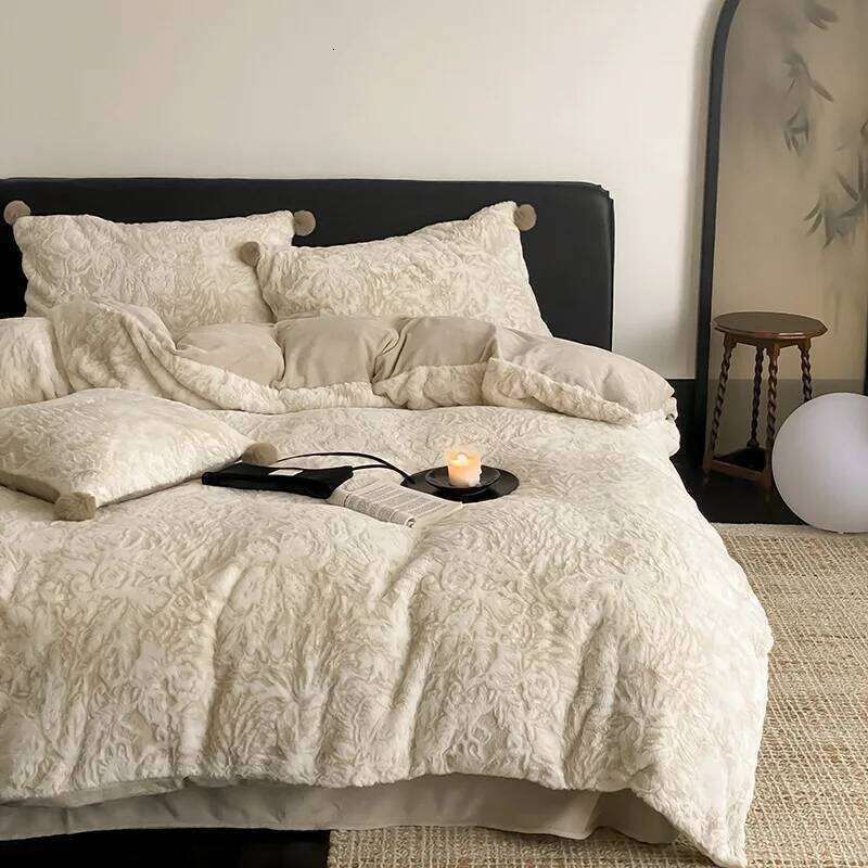 Four-piece high gram weight, warm winter bedding, double-sided velvet, dormitory three-piece set, choose 1.2M bed H260312