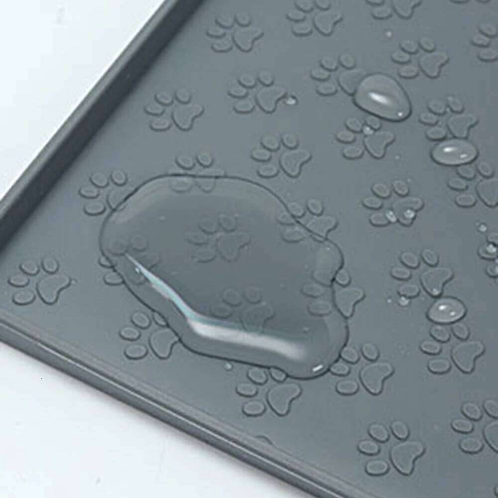 1PC Silicone Eating Mat Paw Print Modeling Leak-Proof Spill-Proof Easy To Clean Cat And Dog Pet Mat. 26Y0312