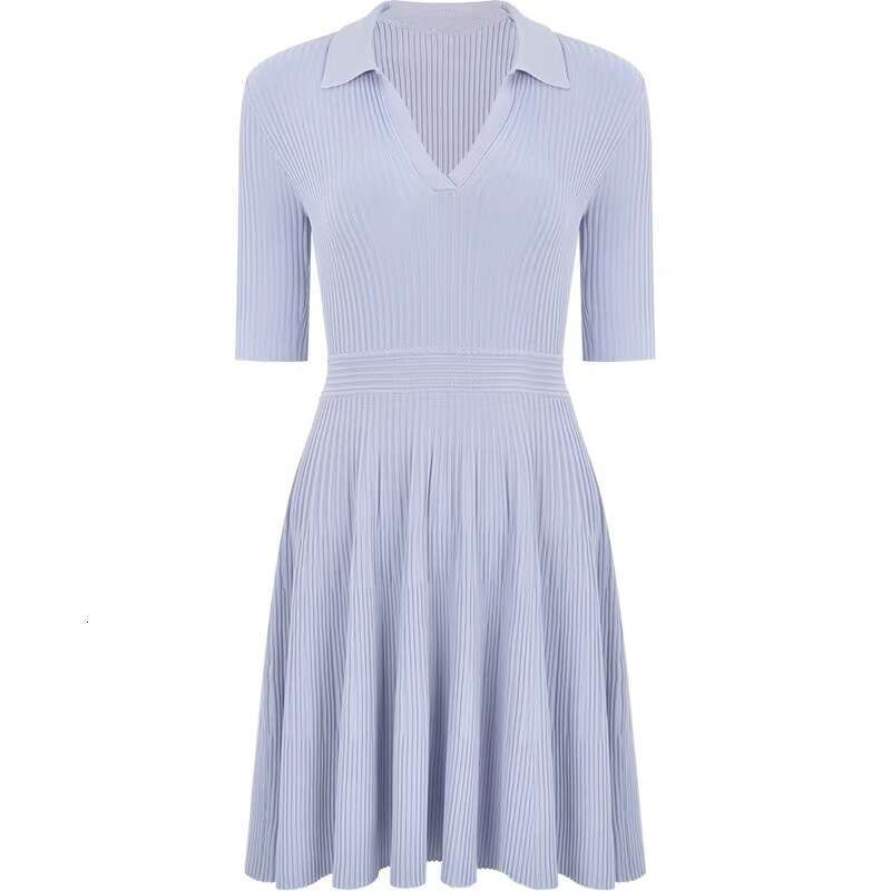 2026 new European and American niche simple, elegant, A14 lightweight business style lapel, slim fit waist, A-line solid color knitted dress