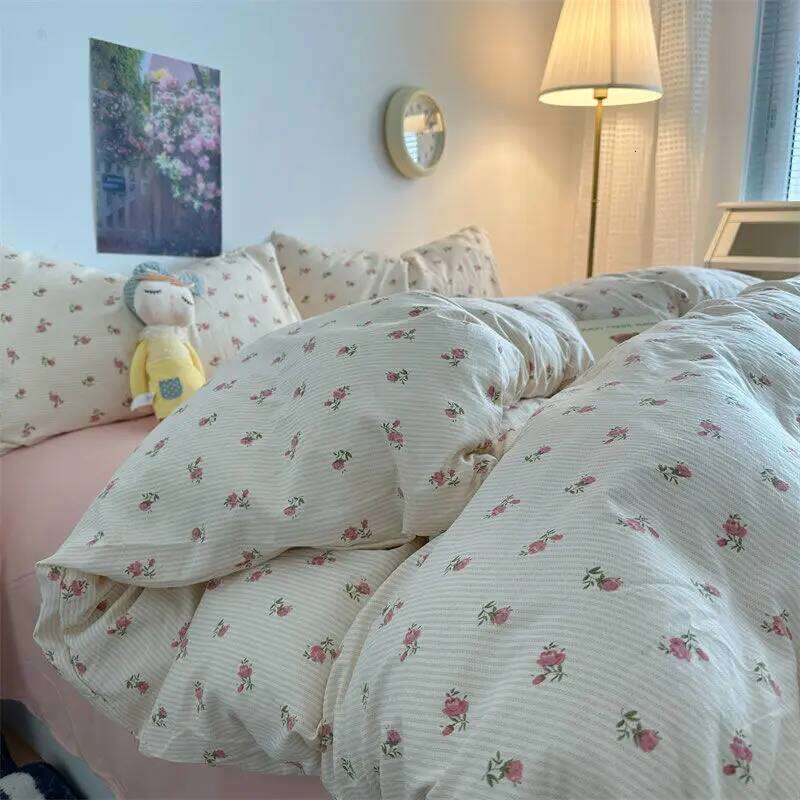 Wrinkled Yarn Washed Cotton Pastoral Four-piece Set Double Cartoon Style Bed Single Quilt Cover Dormitory Three-piece H260312