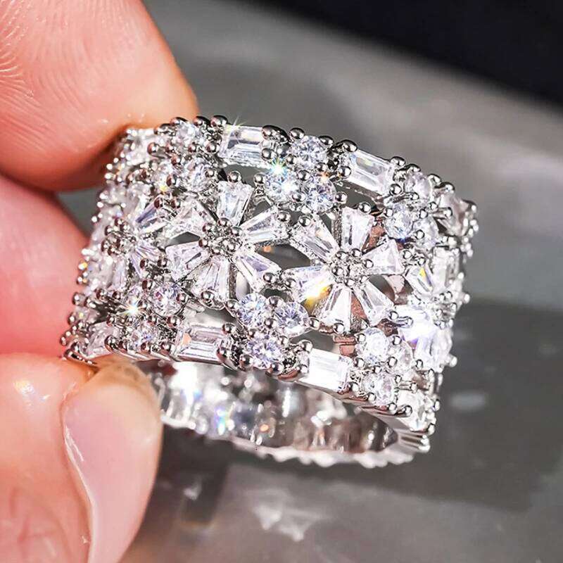 Huitan Silver Color Trendy Women Rings Inlaid Full Shiny Cubic Zirconia for Wedding Party Engagement Accessories Jewelry H260312