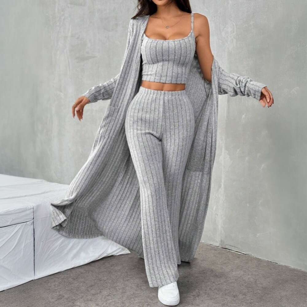 2026 New Autumn And Winter Women's Lazy Fashion Suit Fashion Leisure Home Knitting Casual Three-Piece Set