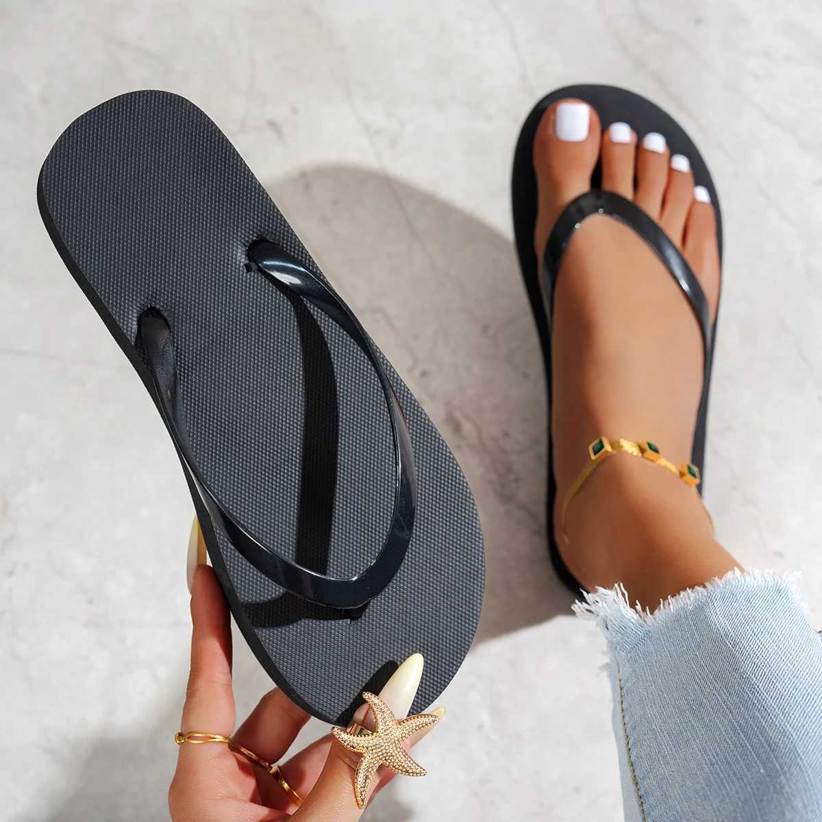 Womens Summer Solid-Color Beach Pool Bathroom Waterproof Non-Slip Breathable Round-Toe Thick-Sole Slip-On Flip-Flops K260312