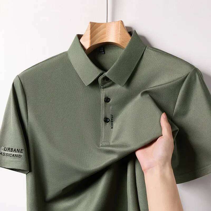 New Men's Business Casual Short Sleeved with Badge Solid Color Polo Shirt Fashionable Breathable Comfortable Versatile Top 26H0312