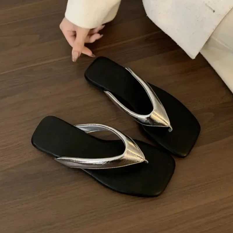 SUOJIALUN 2025 Summer New Candy Color Women Slipper Fashion Soft Flat Heel Outdoor Casual Slides Open Toe Outdoor Beach Sandal K260312