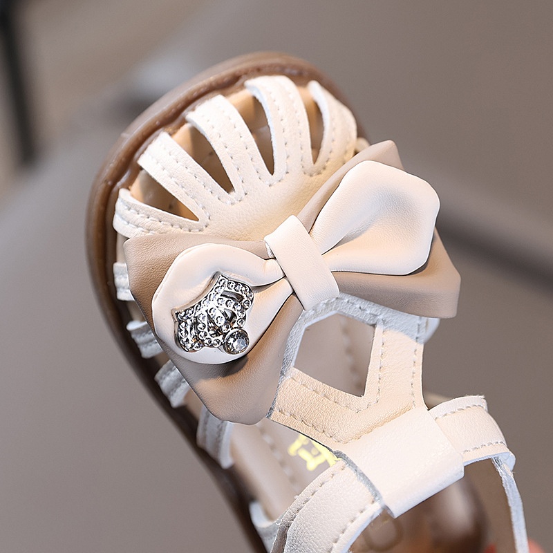 Toddler Girls Crown Sandals Cute Bow Closed Toe Non-Slip Soft Sole Summer Casual Beach Baby Shoes Free shipping