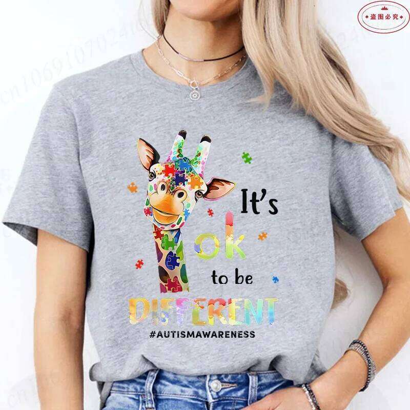 Its Okay To Be Different Giraffe T-Shirt for Women Autism Awareness Acceptance Summer Short Sleeve Tees Graphic Y2k Tops Z260312