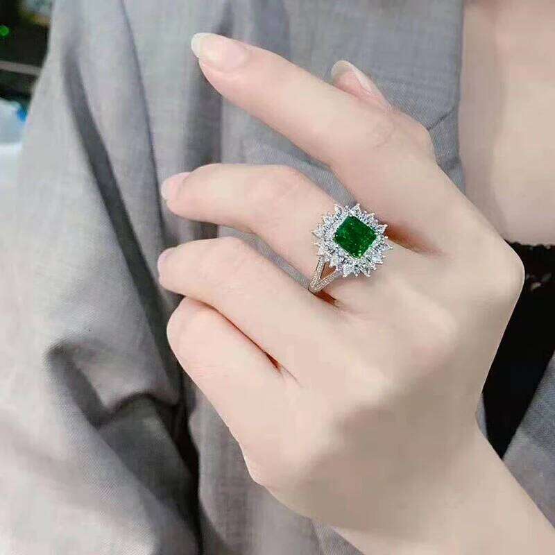 Huitan Green CZ for Bridal Wedding Ceremony Party Fashion Accessories High Quality Women's Rings Statement Jewelry H260312