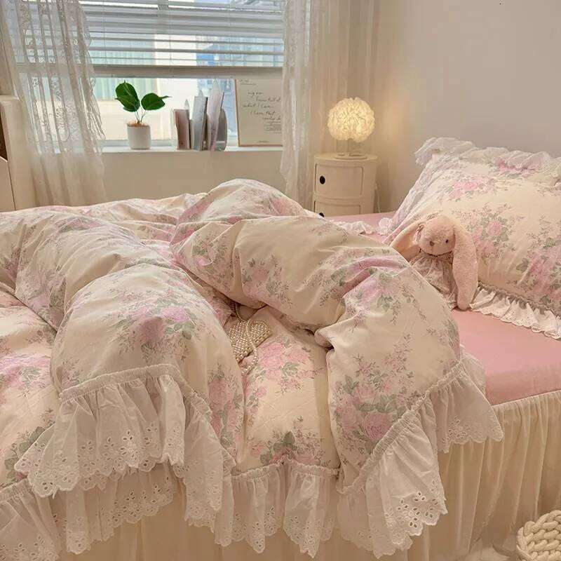 4Pcs Vintage Floral 100%Cotton Soft Bedding Set White Lace and Ruffle Comforter Cover Queen size1Duvet+1Bedskirt+2Pillow shams H260312