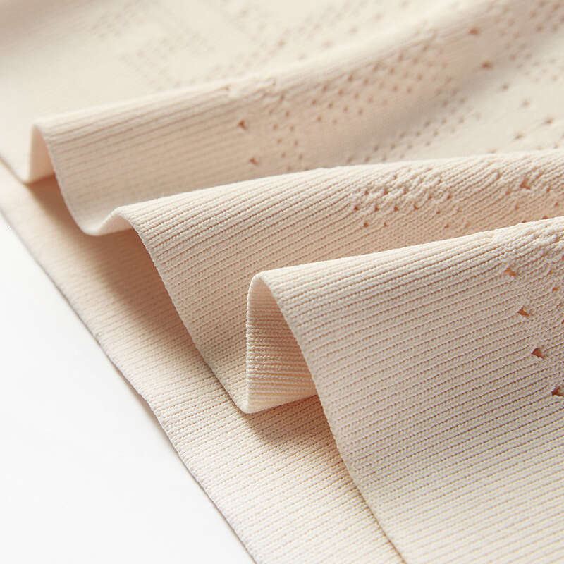 New Summer Women See-through Holes Geometrical Pattern Sleeveless Crop Top Slim Shorts 2PCS Knitted Sets Cool Fabric