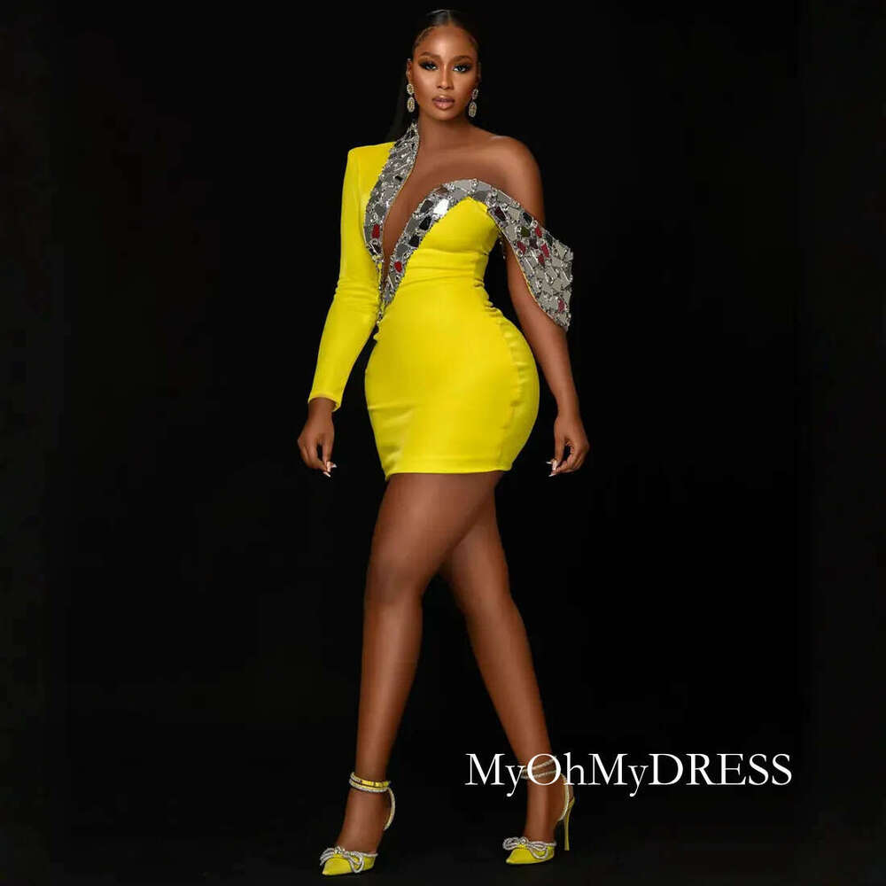 Yellow Aso Ebi Cocktail Short Prom Dresses One Shoulder Long Sleeves Shine Mirror Sequin Mini Club Dress Evening Gowns Birthday Party Gown For Black G