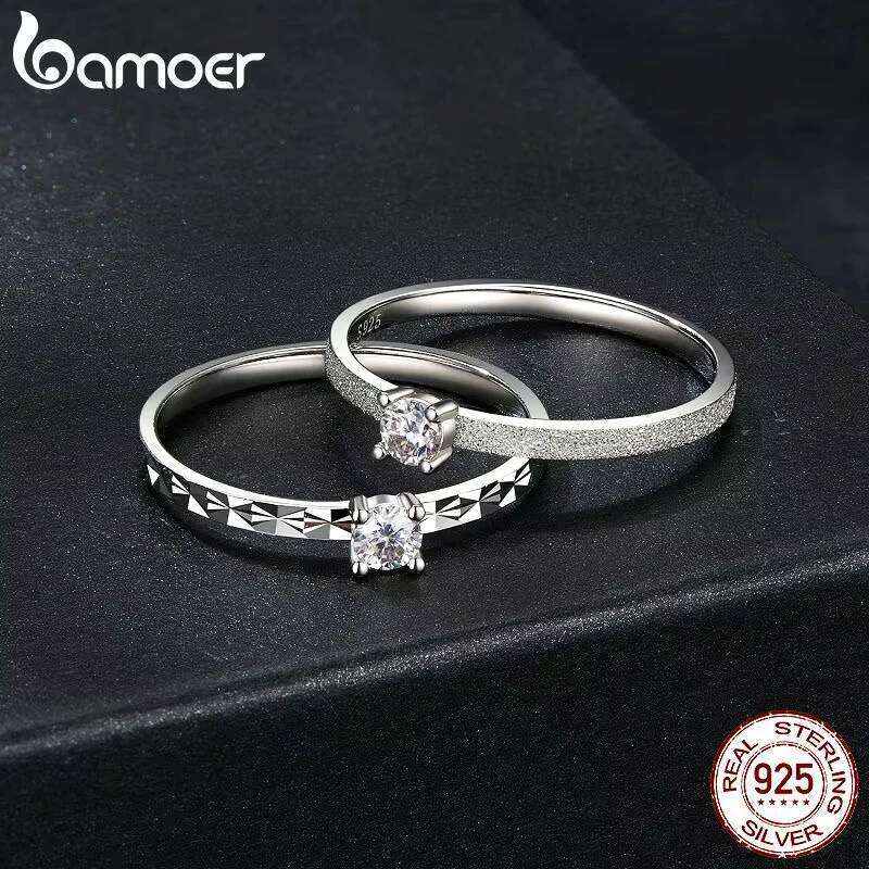 BAMOER 925 Sterling Silver Round Cut Solitare Moissanite Engagement Ring for Women, White Gold Plated Wedding Band Promise Rings H260312