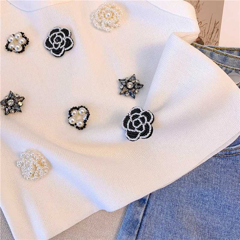 Flower Beaded Knitted Vest Sling Womens 2024 Summer High Quality Sweet Fashion Outer Wear Sleeveless T-Shirt TopT260312