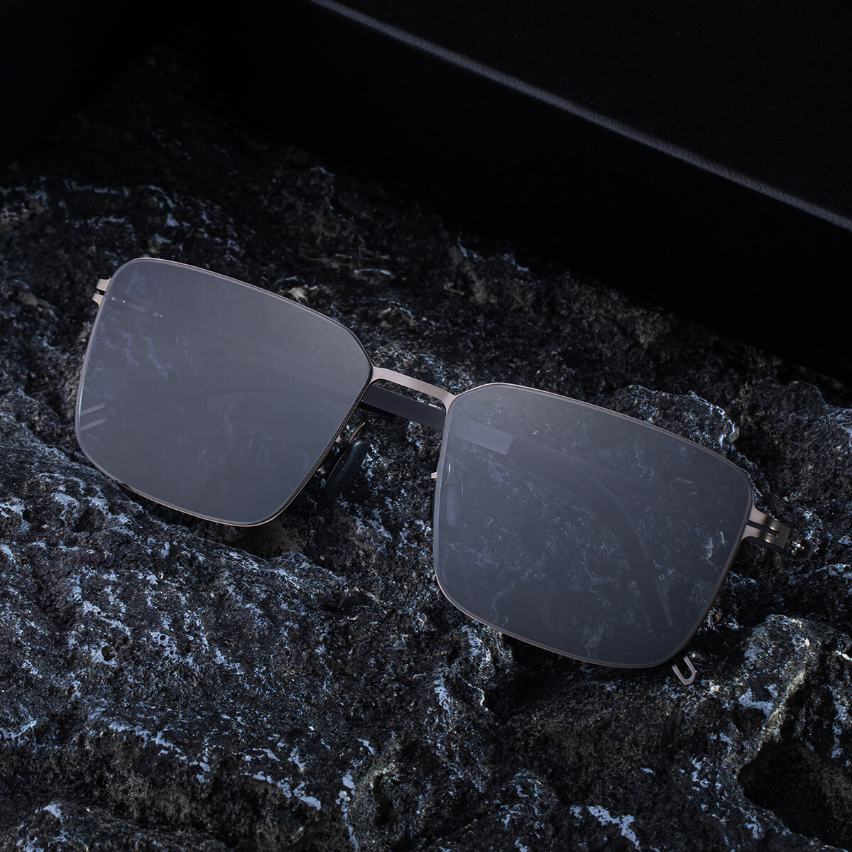 2026 New Fashion Square Frame Nylon Polarized Retro Stainless Steel Frame, Sun Protection Sunglasses for Men,
