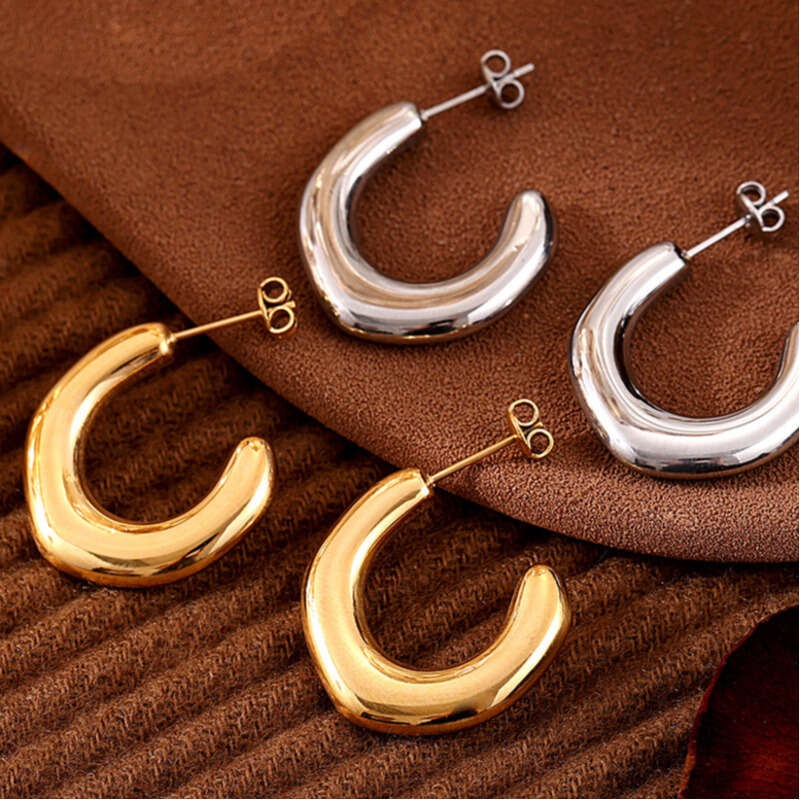 Women's Minimalist Earrings: Ins Style New Fashion Simple Irregular Open U-shaped 18k Gold / Silver Personalized Stud Earrings For Women, Daily /