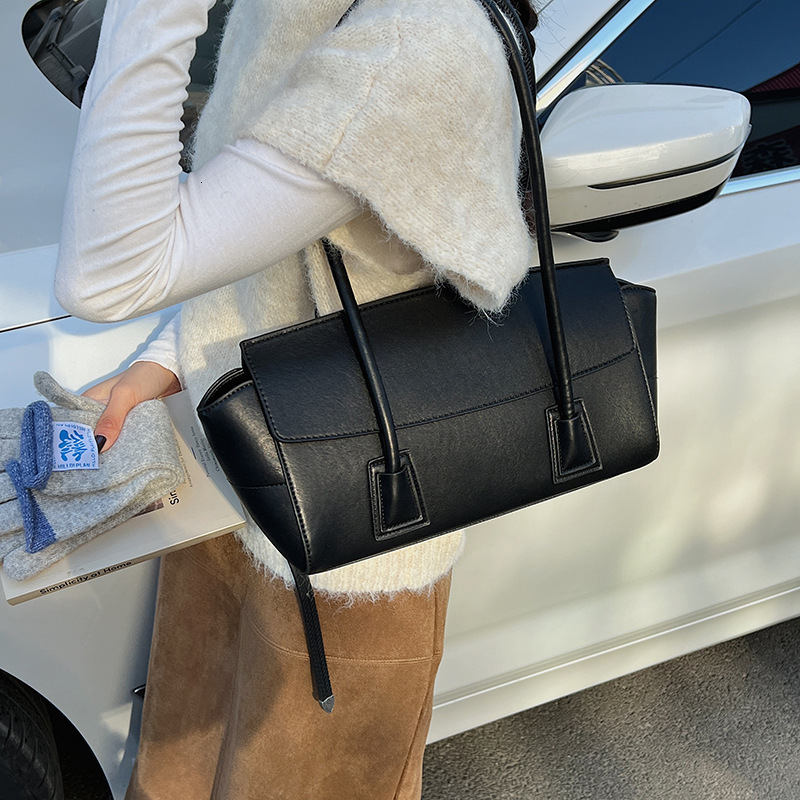 New Commuter Women's Luxury Handbag Trendy High end Shoulder Bag Crossbody Bag Designer Bag