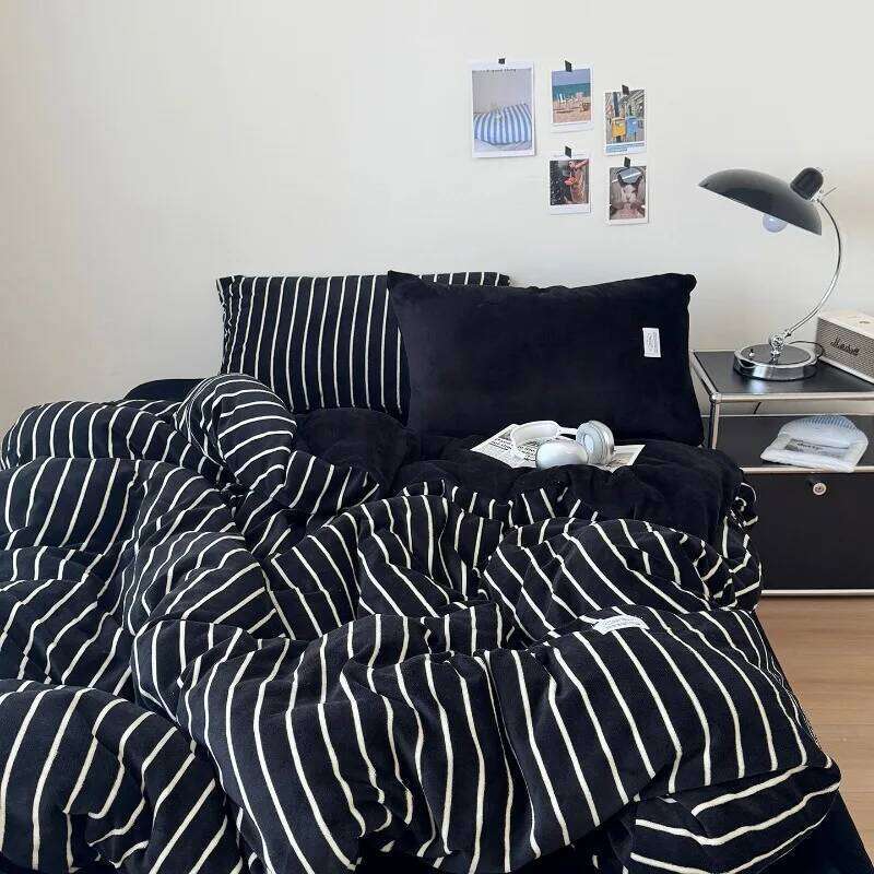 2025 new Korean version autumn and winter milk four-piece set thickened warm fleece bed sheet quilt cover dormitory H260312