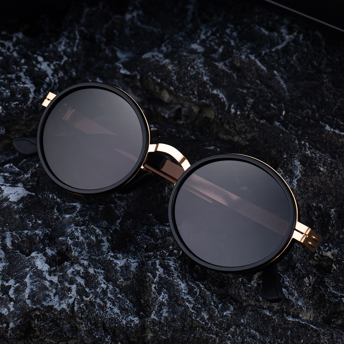 Oval Frame HD Polarized for Men 2026 New Fashion High-end Sun Protection Sunglasses Men's Retro Glasses