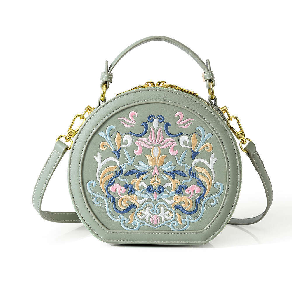 Unique Embroidered Women's Handbag 2026 New Trendy Artistic Shoulder Chinese Style Crossbody Small Round Bag