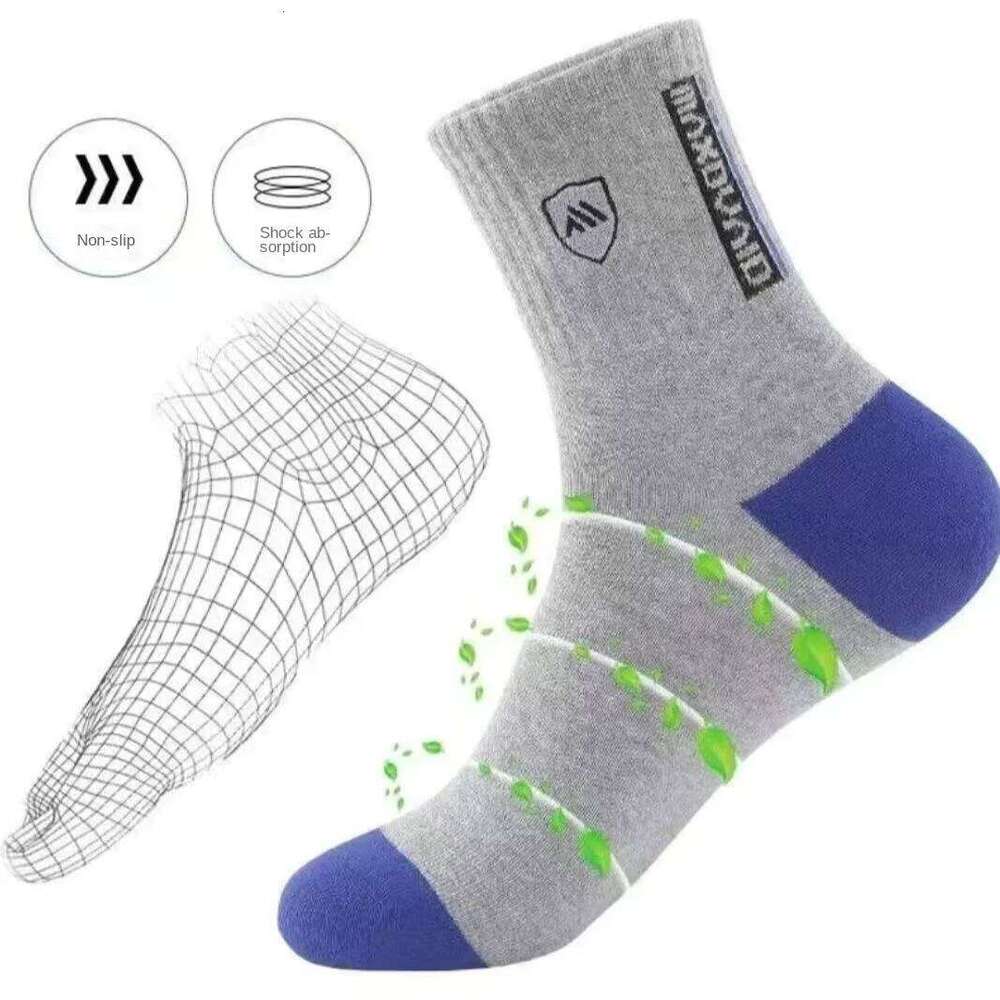 5 Pairs Apring And Fall Mens Sports Socks Summer Leisure Sweat Absorbent Comfortable Thin Breathable Basketball Meias EU 38-43 Z260312