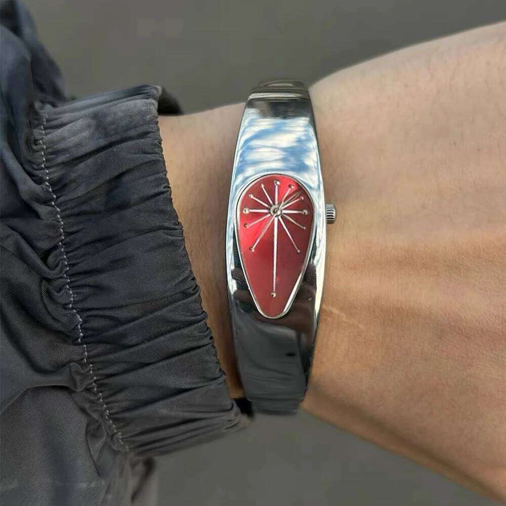 Millennium style shaped y2k water drop retro trend niche female personality medieval watch lotus silver bracelet