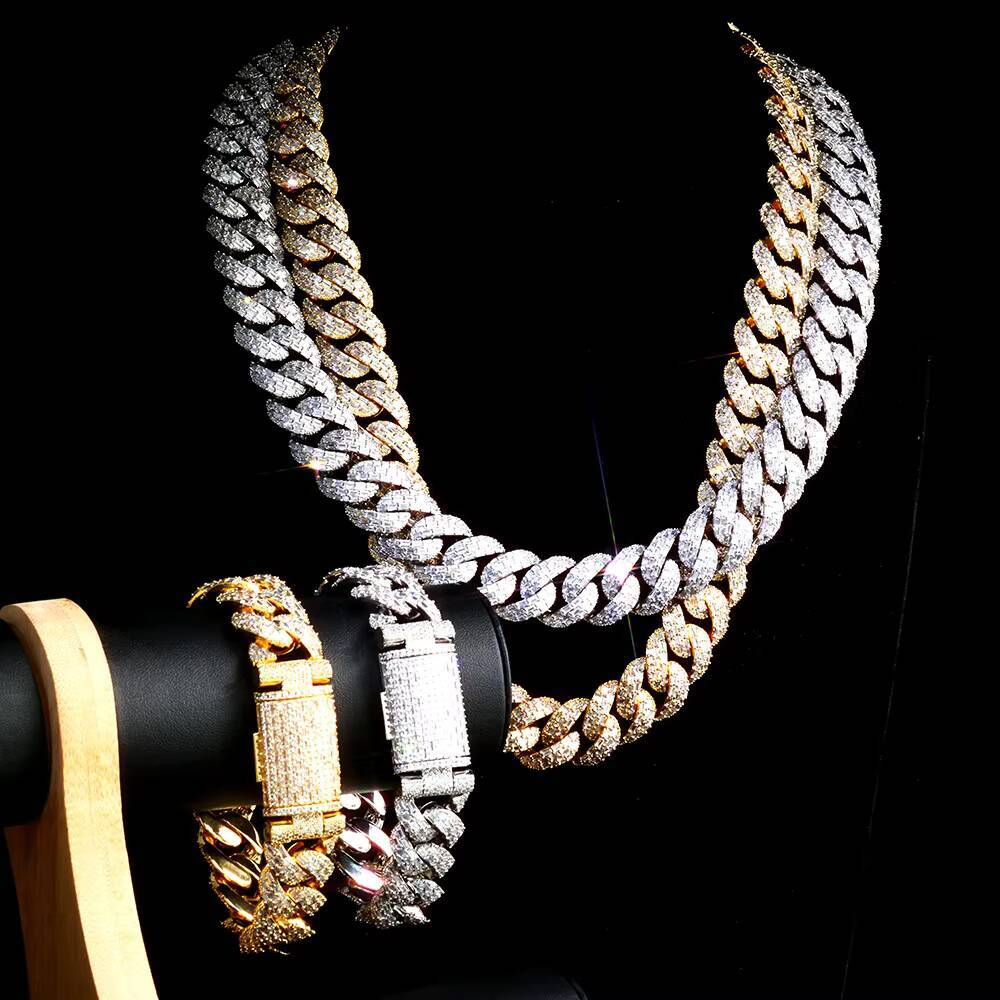 NUOYA 20mm Cuban Link Chain Necklace Iced Out Moissanite VVS Stones Flip Clasp Baguette Cut Diamond Inlay Hip Hop Fine Jewelry