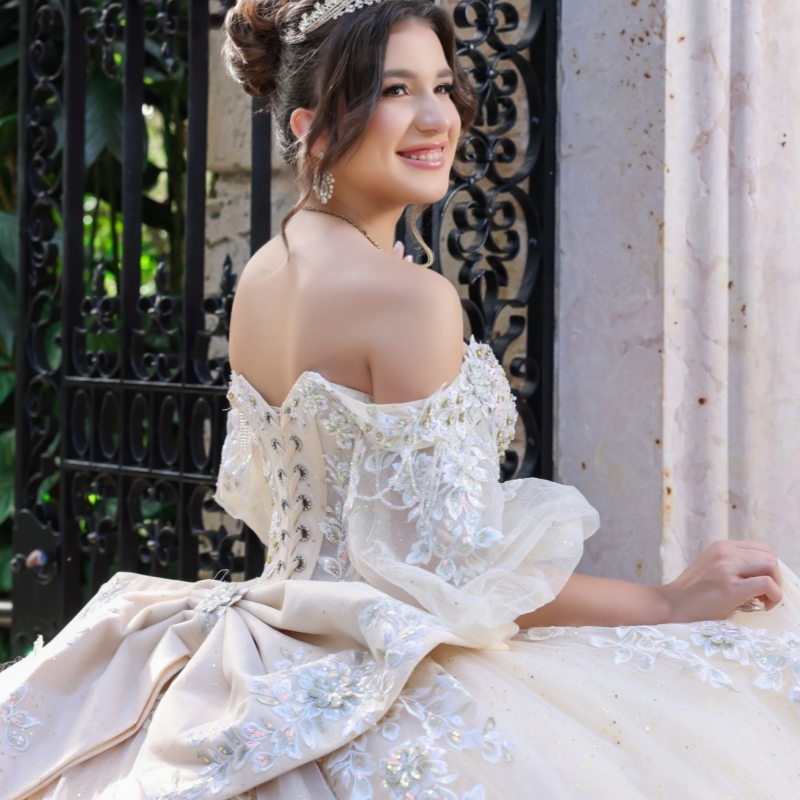 Champagne Shiny Ball Gown Quinceanera Dresses 2026 Applique Lace Beading Crystal Bow Tull Corset Off Shoulder Sweet 16 Dress Years Vestidos De 15 Anos