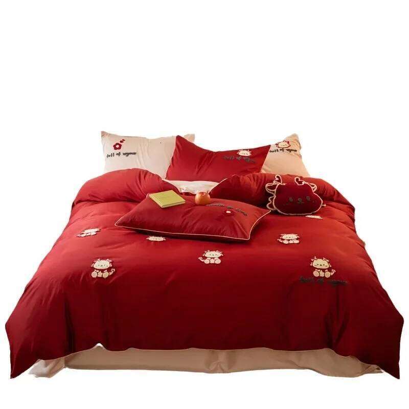 New Year Limited Long-Staple Four-Piece Set Cute Towel Embroidery Cotton Red Quilt Cover H260312