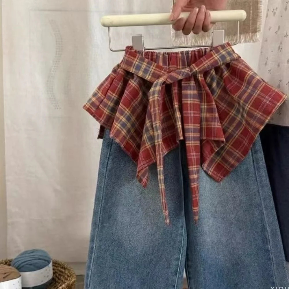 Girls Pants Stylish Little Girl Super Goodlooking Retro Red Checkered Lace Up Fart Curtain Denim Skirt 260311