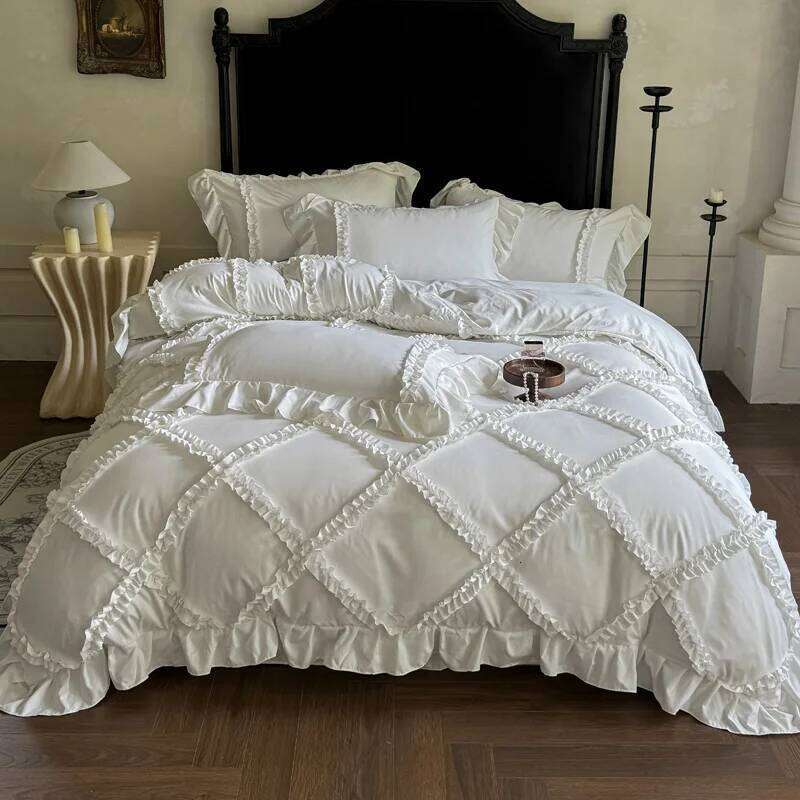 4Pcs French Princess Style Ruffles Bedding Set Double King Queen Size Wedding Bedroom Duvet Cover Flat/Fitted Sheet Pillowcases H260312