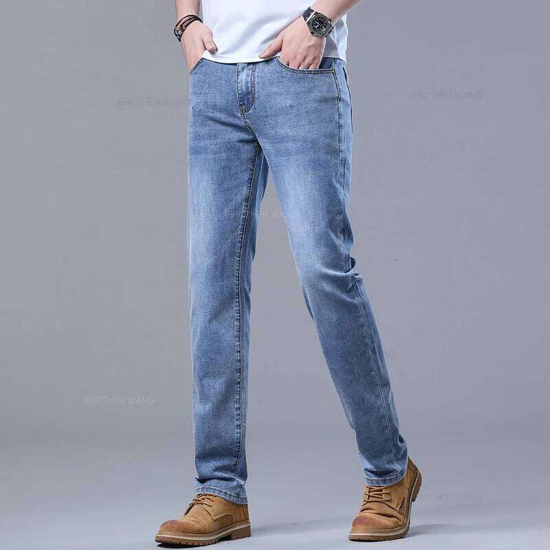 Spring Men's Light Blue Slim Jeans Stylish Casual Stretch Fabric Denim Pants Classic Trousers Smoke Gray 26Y0312