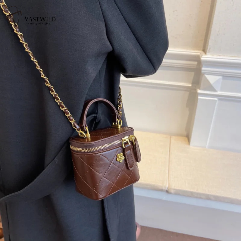 Small Shoulder Bucket Bag For Women Classic Mini Clutches Female Square Crossbody Metal Chain Handbag 260227