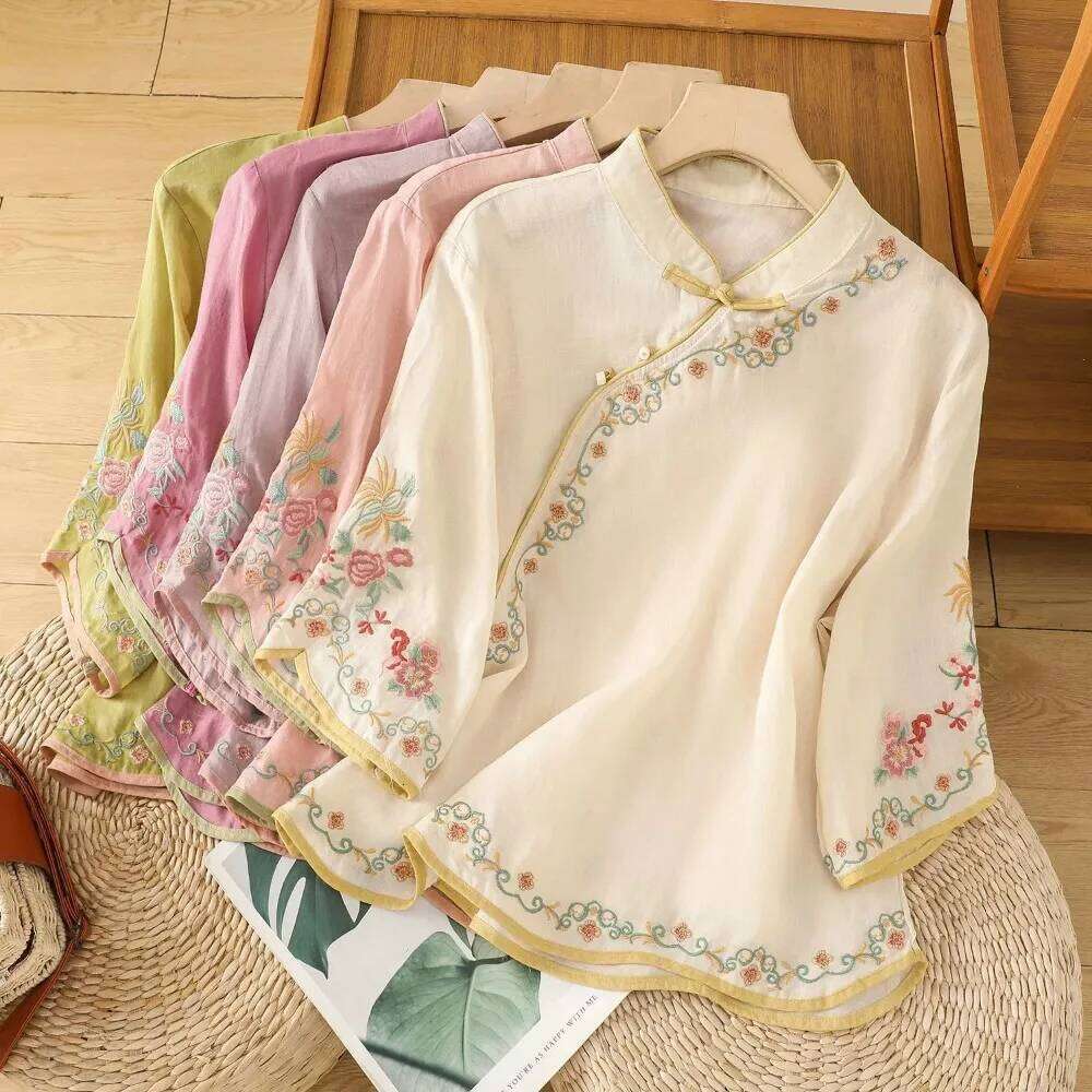Loose Embroidered T-Shirts Women's Clothes Summer Vintage Woman Tshirt Casual Cotton Linen Ethnic Style Ladies T Shirt Blusas MAKOUFEI