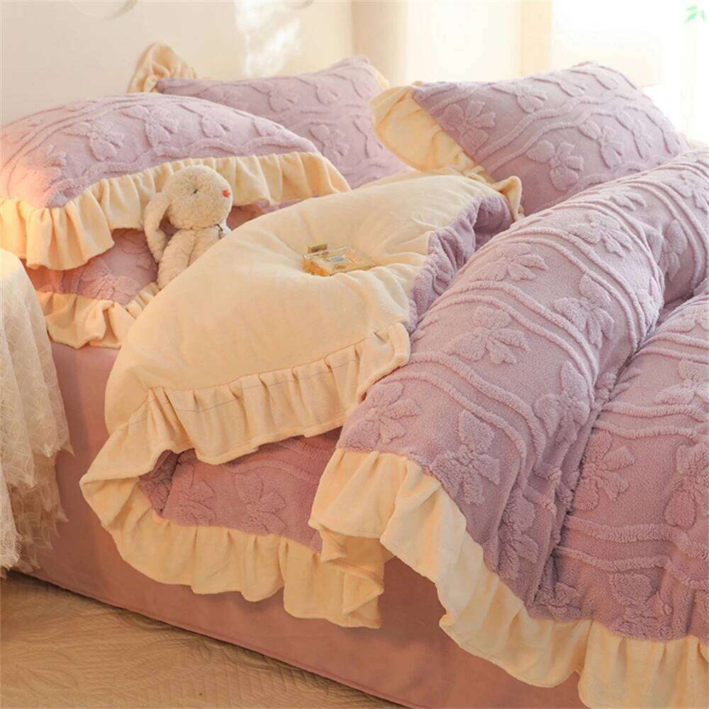 Winter Warm Bedding Milk Four-Piece Set Princess Duvet Thickened Coral Velvet Quilt Cover Bed Sheet Pillowcases H260312