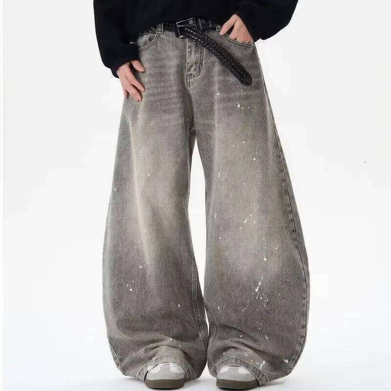 Spring Autumn Retro Washed Vintage Grey Splash Ink Curved Knife Jeans for Men and Women Trendy Brand American Street Loose P 26Y0312