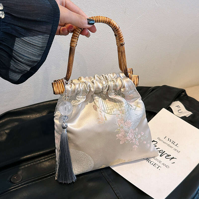 Chinese Style Pleated for Women Retro Ladies Dumpling Bag 2026 New Trendy Handbag