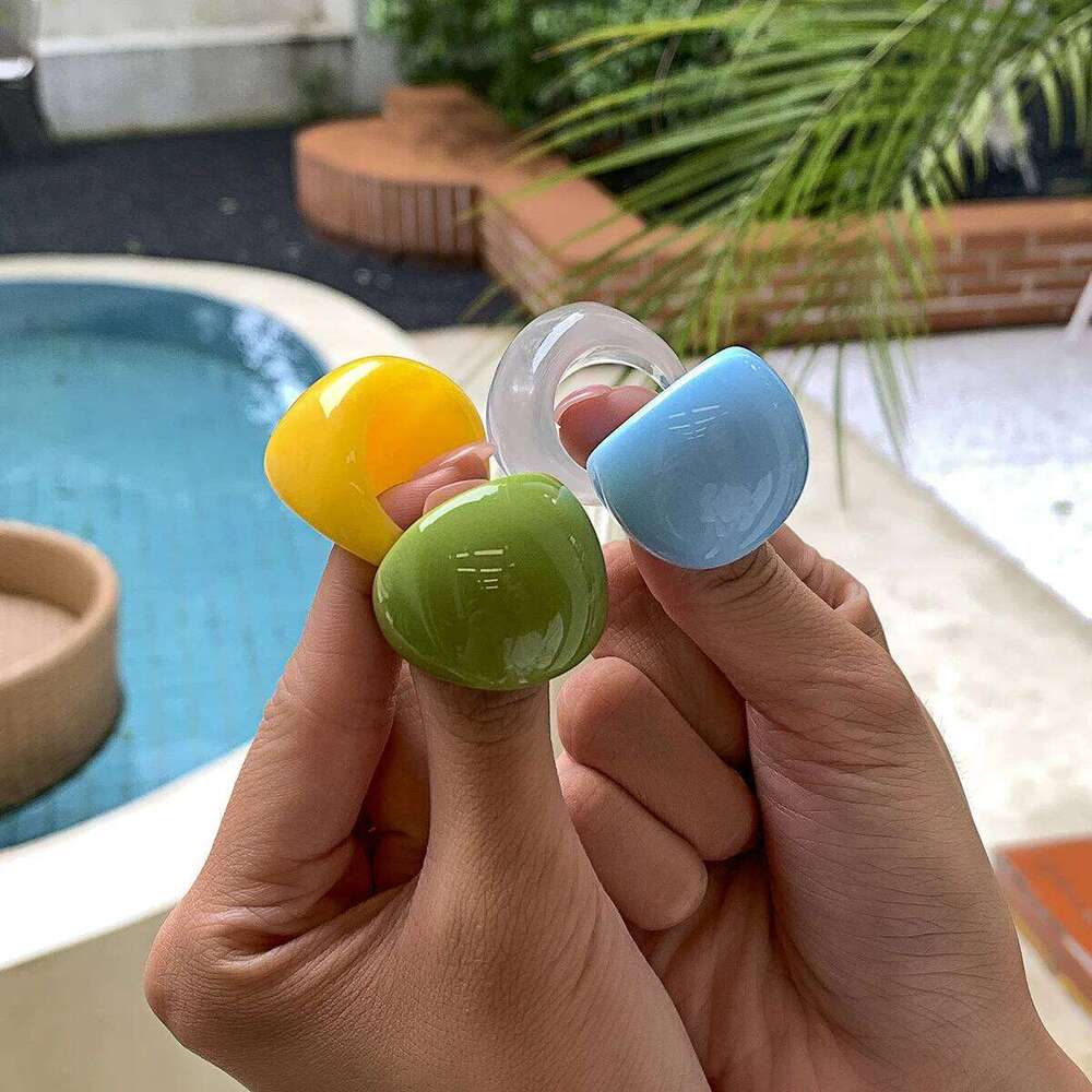 New Fashion Colorful Macarons Transparent Arc Resin Acrylic Geometric Rings for Women Girls Party Exaggerated Chic Jewelry Gifts H260312