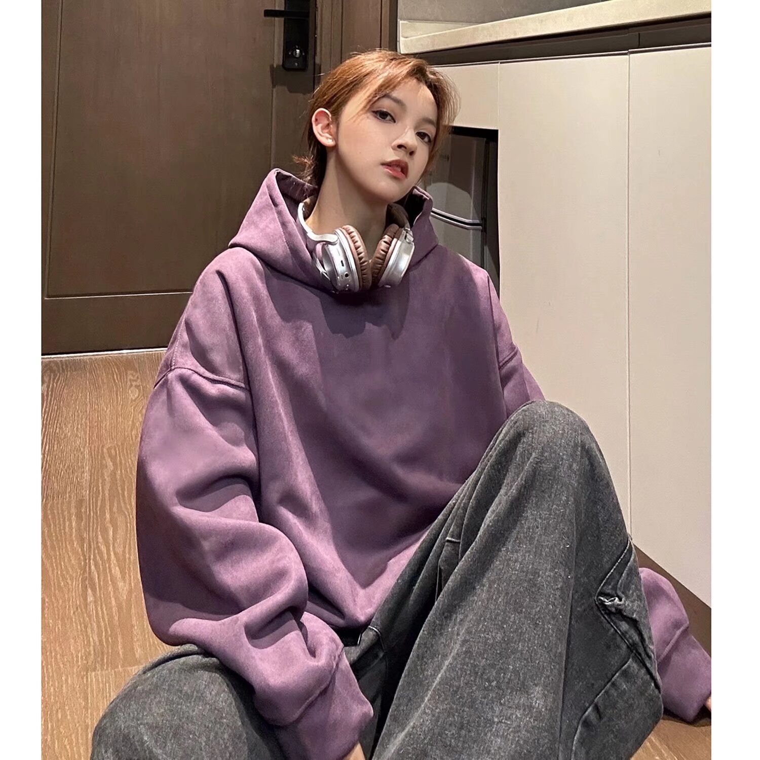 Retro Heavy-duty Dark Plum Purple Suede Hooded Sweatshirt For Men Designer Hoodie And Women Loose And Stylish Solid Color Jacket For Students In Autum