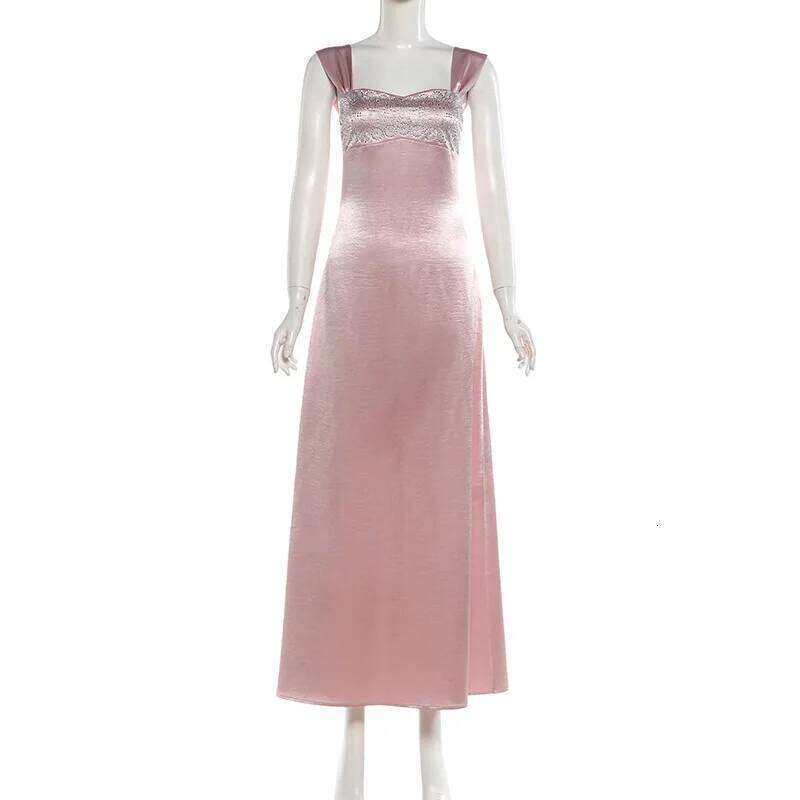 SylCue Rhinestone Decoration Dress Woman U Collar Backless Sleeveless High Waist Robe Valentine's Day Elegant Style Long Bodycon C260311