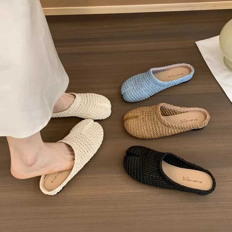 SUOJIALUN 2025 Summer New Women Slipper Fashion Split Toe Slip On Ladies Casual Mules Shoes Soft Flat Heel Outdoor Dress Slides K260312