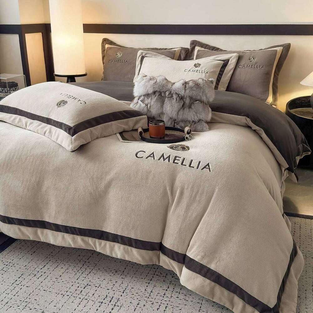 Light milk four-piece set winter fleece bed sheet quilt cover does not shed hair H260312